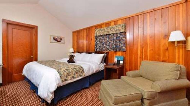 <b>Buffalo Bill Cabin Village Room</b>. Images powered by <a href="https://iceportal.shijigroup.com/" title="IcePortal" target="_blank">IcePortal</a>.