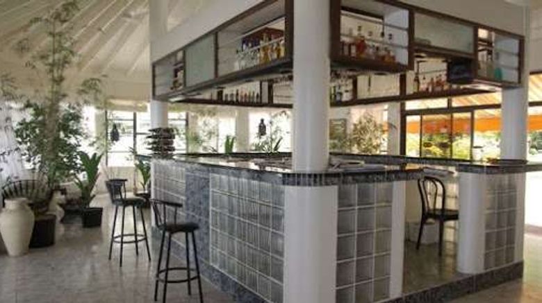 <b>Evergreen Hotel Restaurant</b>. Images powered by <a href="https://iceportal.shijigroup.com/" title="IcePortal" target="_blank">IcePortal</a>.