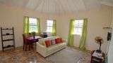 La Heliconia Room