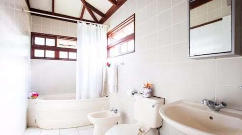 <b>Picard Beach Cottage Resort Room</b>. Images powered by <a href="https://iceportal.shijigroup.com/" title="IcePortal" target="_blank">IcePortal</a>.