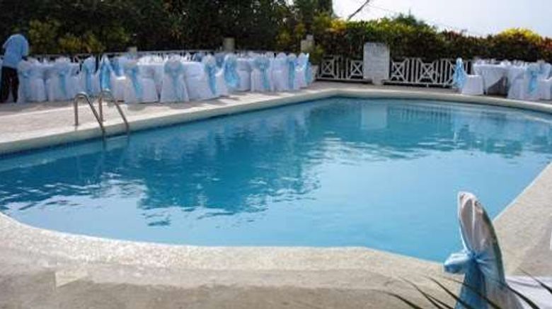 <b>Relax Resort Pool</b>. Images powered by <a href="https://iceportal.shijigroup.com/" title="IcePortal" target="_blank">IcePortal</a>.