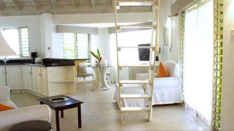 Sea Splash Resort Suite