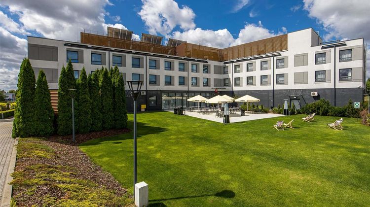 Ibis Poznan Polnoc Hotel Exterior