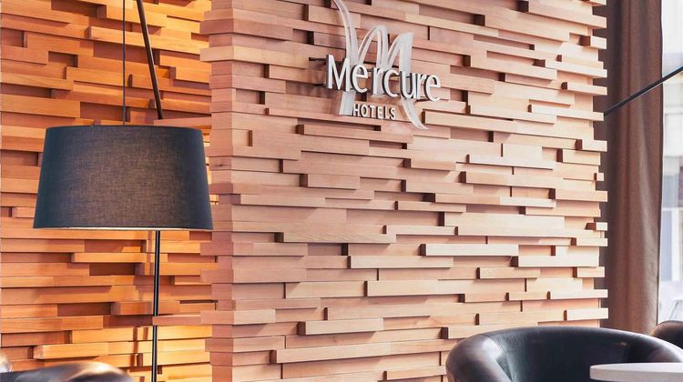 Mercure MLV Bussy St Georges Exterior