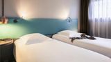 Mercure MLV Bussy St Georges Room