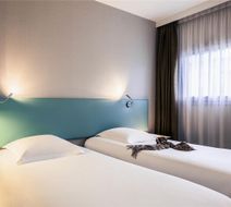 Mercure MLV Bussy St Georges Room