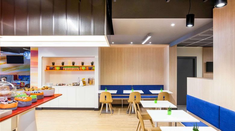<b>Ibis Styles Mulhouse Centre Gare Restaurant</b>. Images powered by <a href="https://iceportal.shijigroup.com/" title="IcePortal" target="_blank">IcePortal</a>.