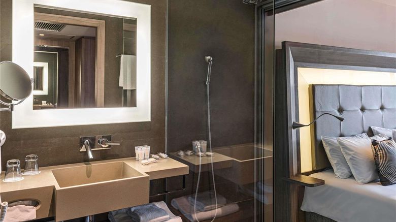 <b>Novotel RJ Praia de Botafogo Room</b>. Images powered by <a href="https://iceportal.shijigroup.com/" title="IcePortal" target="_blank">IcePortal</a>.