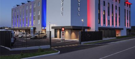 Ibis Budget Sens Exterior