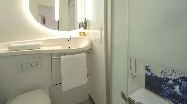 <b>Ibis Budget Sarrebourg Buhl Room</b>. Images powered by <a href="https://iceportal.shijigroup.com/" title="IcePortal" target="_blank">IcePortal</a>.