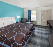 Howard Johnson Vicksburg Room