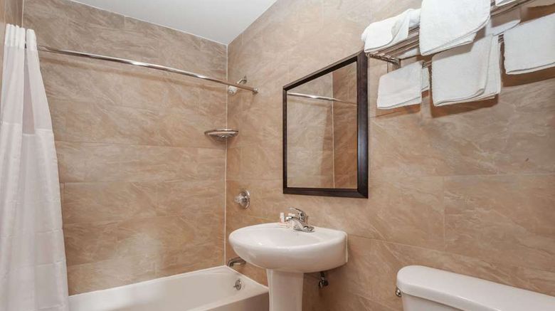 <b>Travelodge Jersey City Room</b>. Images powered by <a href="https://iceportal.shijigroup.com/" title="IcePortal" target="_blank">IcePortal</a>.
