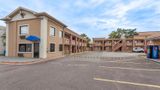 Travelodge South Hackensack Exterior