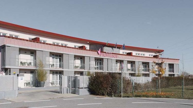 Privilege Apartments Exterior