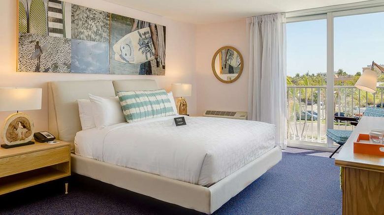 <b>Plunge Beach Resort Room</b>. Images powered by <a href="https://iceportal.shijigroup.com/" title="IcePortal" target="_blank">IcePortal</a>.