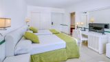 <b>Tryp Cayo Coco Hotel Room</b>. Images powered by <a href="https://iceportal.shijigroup.com/" title="IcePortal" target="_blank">IcePortal</a>.
