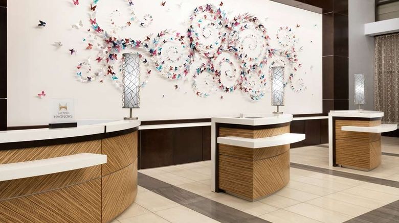 <b>Embassy Suites Gwinnett Sugarloaf Lobby</b>. Images powered by <a href="https://iceportal.shijigroup.com/" title="IcePortal" target="_blank">IcePortal</a>.