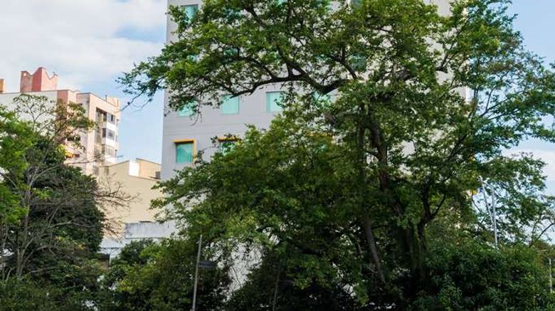 <b>Hampton by Hilton Bucaramanga Exterior</b>. Images powered by <a href="https://iceportal.shijigroup.com/" title="IcePortal" target="_blank">IcePortal</a>.