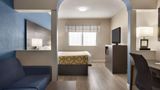 Baymont Inn & Suites Winchester Room