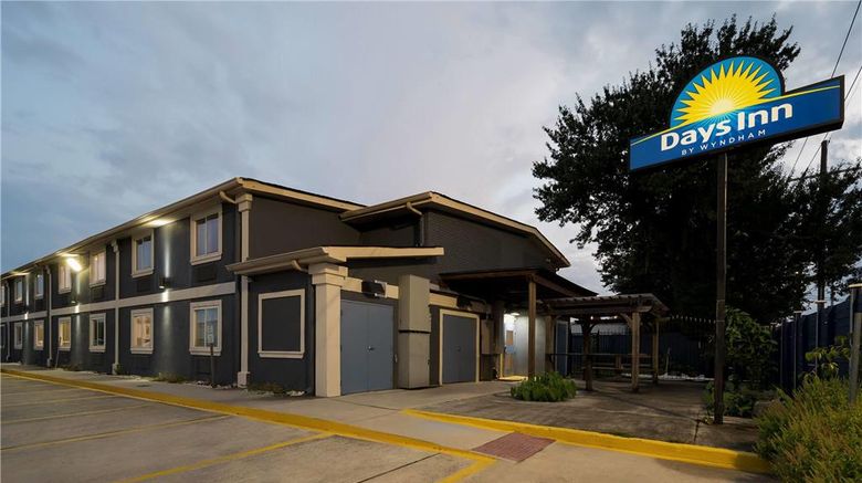 <b>Days Inn New Orleans Pontchartrain Exterior</b>. Images powered by <a href="https://iceportal.shijigroup.com/" title="IcePortal" target="_blank">IcePortal</a>.