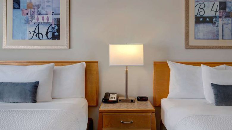 <b>Days Inn Victoria Airport Sidney Suite</b>. Images powered by <a href="https://iceportal.shijigroup.com/" title="IcePortal" target="_blank">IcePortal</a>.