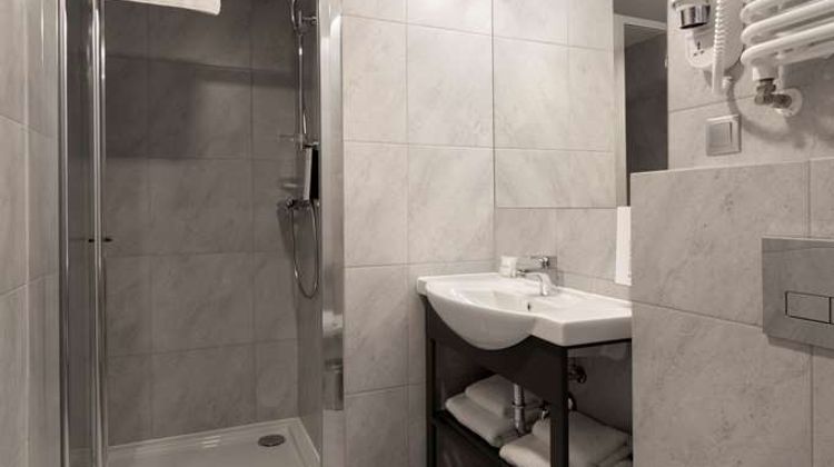 Golden Tulip Krakow Kazimierz Room