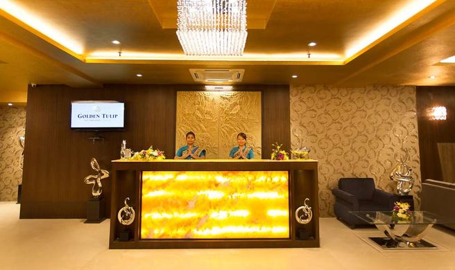 Golden Tulip Salt Lake City Kolkata Lobby