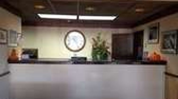 Falmouth Inn Lobby