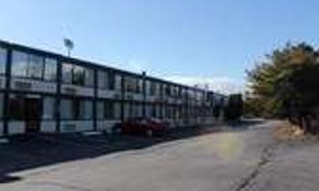 Falmouth Inn