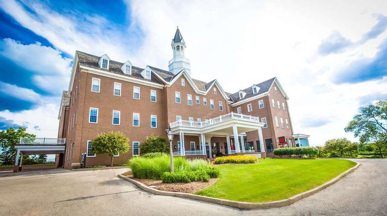 <b>The Delafield Hotel Exterior</b>. Images powered by <a href="https://iceportal.shijigroup.com/" title="IcePortal" target="_blank">IcePortal</a>.
