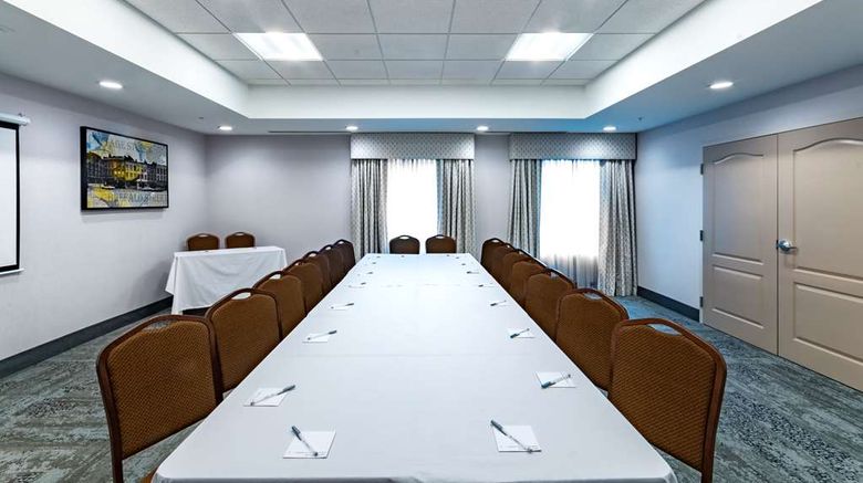 <b>Hampton Inn Lockport - Buffalo Meeting</b>. Images powered by <a href="https://iceportal.shijigroup.com/" title="IcePortal" target="_blank">IcePortal</a>.