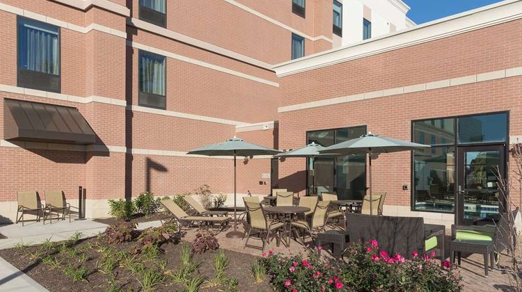 Hampton Inn & Suites Chicago/Schaumburg Exterior