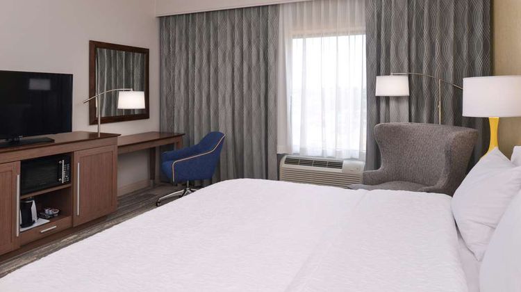 Hampton Inn & Suites Cincinnati-Mason Room