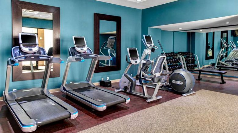 <b>DoubleTree by Hilton Arlington DFW South Health</b>. Images powered by <a href="https://iceportal.shijigroup.com/" title="IcePortal" target="_blank">IcePortal</a>.