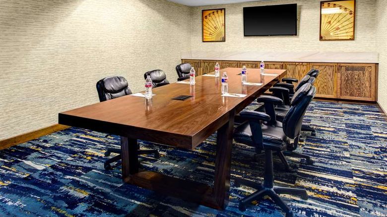 <b>DoubleTree by Hilton Arlington DFW South Meeting</b>. Images powered by <a href="https://iceportal.shijigroup.com/" title="IcePortal" target="_blank">IcePortal</a>.