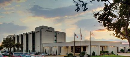 DoubleTree by Hilton Arlington DFW South Exterior