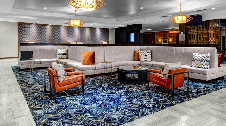 DoubleTree by Hilton Arlington DFW South Lobby