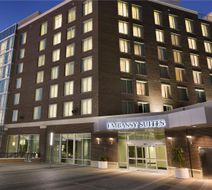 Embassy Suites Downtown Riverplace Exterior