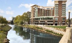 Embassy Suites Downtown Riverplace