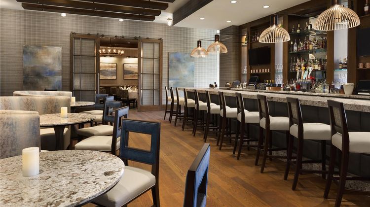 Embassy Suites Downtown Riverplace Restaurant