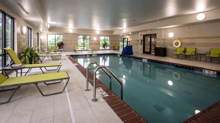 Hampton Inn & Suites Hammond Pool