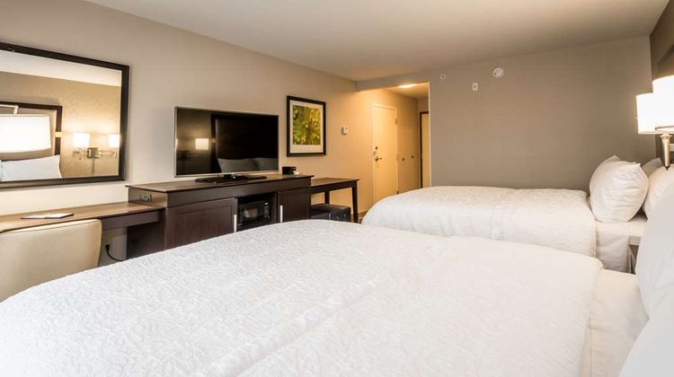 Hampton Inn & Suites Hammond Room