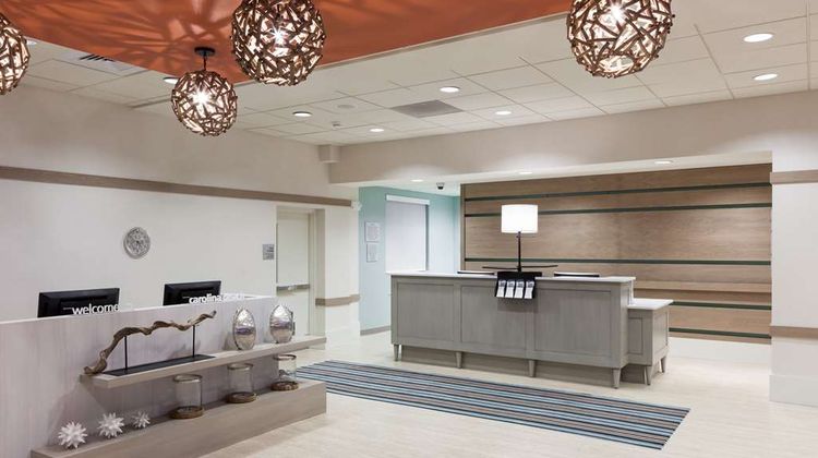 Hampton Inn & Suites Carolina Beach Lobby