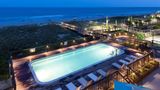 <b>Hampton Inn & Suites Carolina Beach Pool</b>. Images powered by <a href="https://iceportal.shijigroup.com/" title="IcePortal" target="_blank">IcePortal</a>.