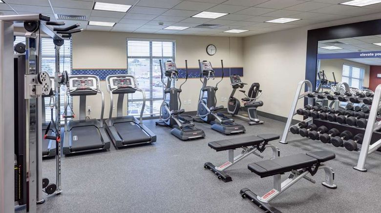<b>Hampton Inn & Suites Carolina Beach Health</b>. Images powered by <a href="https://iceportal.shijigroup.com/" title="IcePortal" target="_blank">IcePortal</a>.
