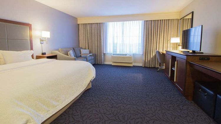Hampton Inn & Suites Cazenovia Room