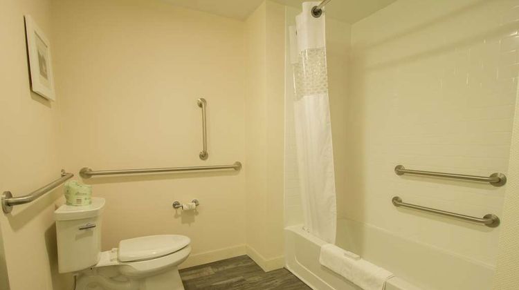 Hampton Inn & Suites Cazenovia Room