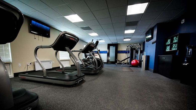 <b>Hampton Inn & Suites Truro Health</b>. Images powered by <a href="https://iceportal.shijigroup.com/" title="IcePortal" target="_blank">IcePortal</a>.