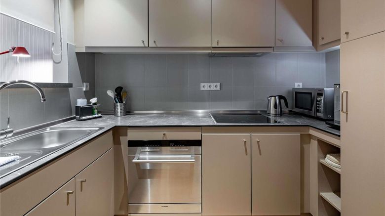 <b>Aparthotel Adagio Frankfurt City Messe Room</b>. Images powered by <a href="https://iceportal.shijigroup.com/" title="IcePortal" target="_blank">IcePortal</a>.