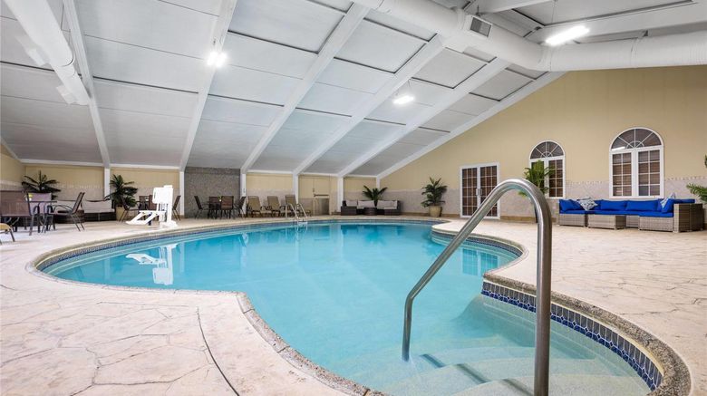 <b>Days Hotel Toms River Jersey Shore Pool</b>. Images powered by <a href="https://iceportal.shijigroup.com/" title="IcePortal" target="_blank">IcePortal</a>.